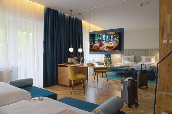 Caro Hotel Main image